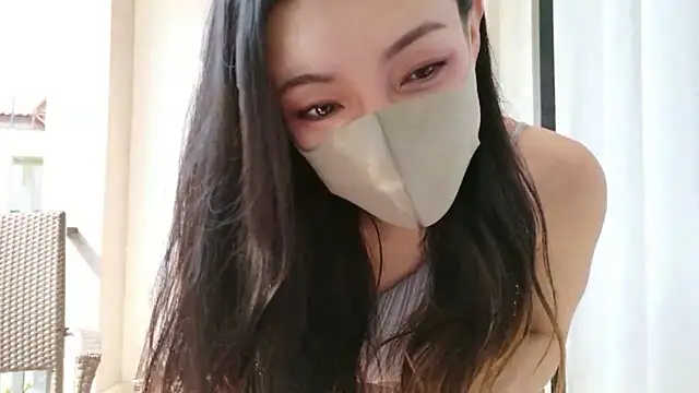 Snapshot of Mary-JP chatting on 02.18.26 Mary-JP online show from 02.18.26