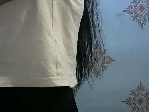 Snapshot of Misha_Sweett chatting on 04.12.26 Misha Sweett online show from 04.12.26