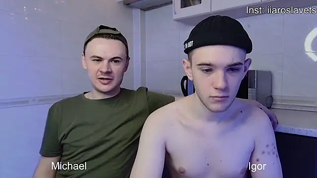 Snapshot of michael_sexdevil chatting on 01.14.25 michael sexdevil online show from 01.14.25