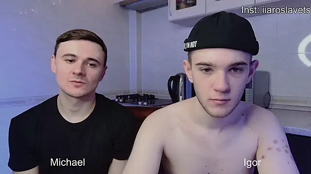 Snapshot of michael_sexdevil chatting on 01.25.25 michael sexdevil online show from 01.25.25