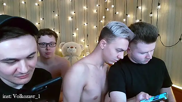 Snapshot of michael_sexdevil chatting on 02.14.25 michael sexdevil online show from 02.14.25