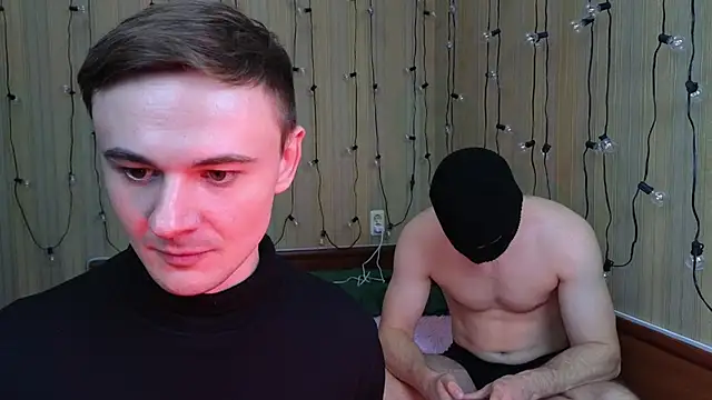 Snapshot of michael_sexdevil chatting on 10.18.25 michael sexdevil online show from 10.18.25
