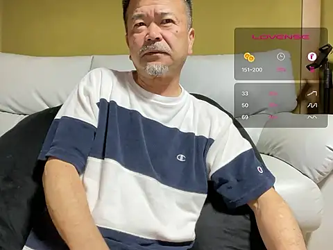 Snapshot of Ryo-j chatting on 04.25.26 Ryo-j online show from 04.25.26