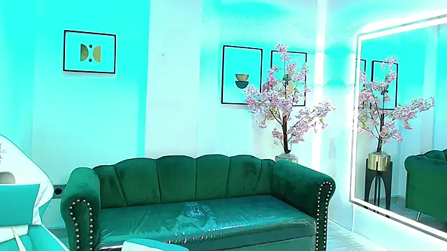 Arianna sweeet online show from 11.20.25