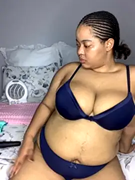 sexytinashe21 online show from 11.27.25