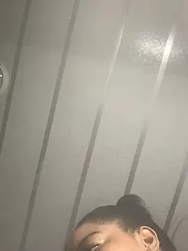 sexytinashe21 online show from 02.27.26