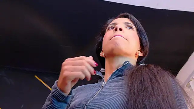 amabel zambrano online show from 01.07.26