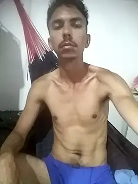 MagrinhoSaradoo online show from 02.13.25