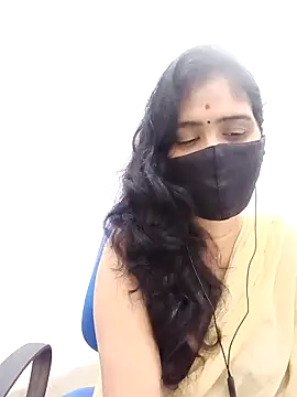 Snapshot of Lucky-Deepthi chatting on 09.28.25 Lucky-Deepthi online show from 09.28.25
