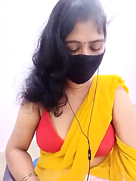 Snapshot of Lucky-Deepthi chatting on 10.15.25 Lucky-Deepthi online show from 10.15.25