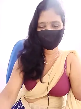 Snapshot of Lucky-Deepthi chatting on 11.21.25 Lucky-Deepthi online show from 11.21.25