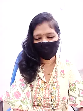 Snapshot of Lucky-Deepthi chatting on 11.29.25 Lucky-Deepthi online show from 11.29.25