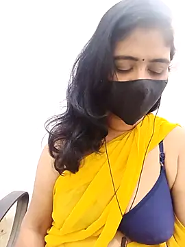 Snapshot of Lucky-Deepthi chatting on 01.10.26 Lucky-Deepthi online show from 01.10.26