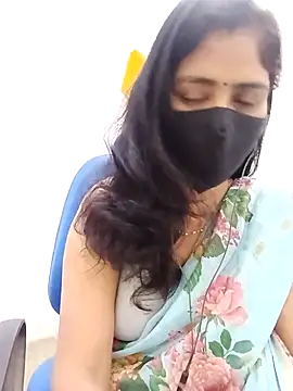 Snapshot of Lucky-Deepthi chatting on 01.16.26 Lucky-Deepthi online show from 01.16.26