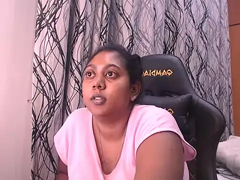 Snapshot of Indian_Ruby99 chatting on 02.06.25 Indian Ruby99 online show from 02.06.25