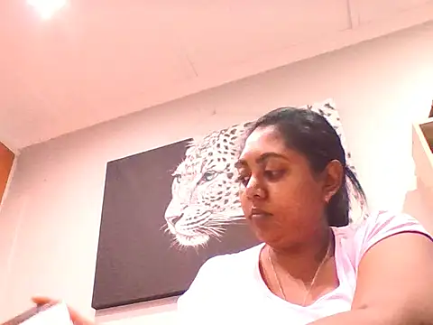 Snapshot of Indian_Ruby99 chatting on 03.22.25 Indian Ruby99 online show from 03.22.25