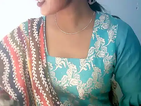 Snapshot of Barbie_183 chatting on 11.11.25 Barbie 183 online show from 11.11.25