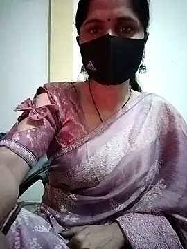 Snapshot of priyancyfun chatting on 02.16.25 priyancyfun online show from 02.16.25