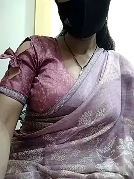 Snapshot of priyancyfun chatting on 03.07.25 priyancyfun online show from 03.07.25