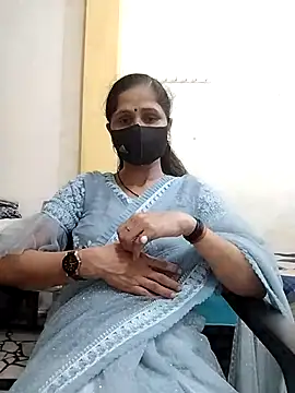 Snapshot of priyancyfun chatting on 03.12.25 priyancyfun online show from 03.12.25