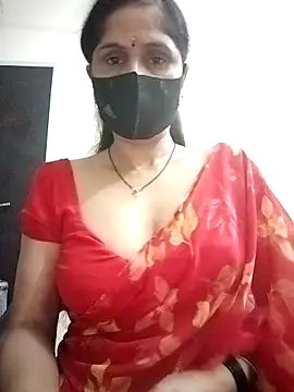 Snapshot of priyancyfun chatting on 09.08.25 priyancyfun online show from 09.08.25