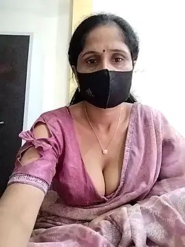 Snapshot of priyancyfun chatting on 10.07.25 priyancyfun online show from 10.07.25