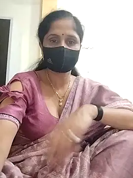 Snapshot of priyancyfun chatting on 10.14.25 priyancyfun online show from 10.14.25