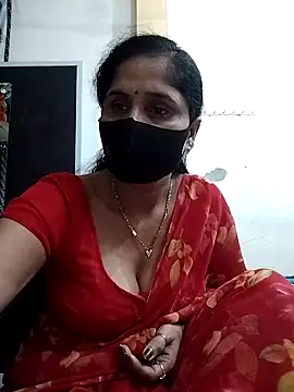Snapshot of priyancyfun chatting on 10.29.25 priyancyfun online show from 10.29.25