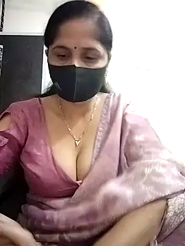 Snapshot of priyancyfun chatting on 11.03.25 priyancyfun online show from 11.03.25