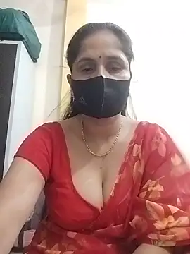 Snapshot of priyancyfun chatting on 05.14.26 priyancyfun online show from 05.14.26