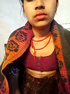 Amaya Bajwa online show from 01.28.25