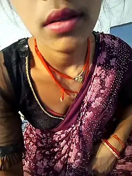 Amaya Bajwa online show from 02.04.25