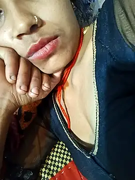 Amaya Bajwa online show from 02.08.25