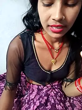 Amaya Bajwa online show from 02.14.25