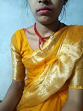 Amaya Bajwa online show from 02.18.25