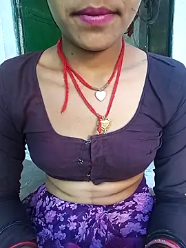 Amaya Bajwa online show from 03.05.25