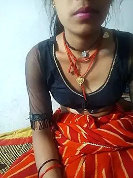 Amaya Bajwa online show from 03.15.25