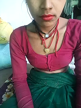 Amaya Bajwa online show from 03.21.25