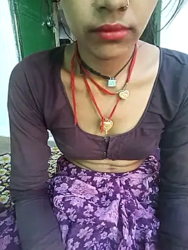 Amaya Bajwa online show from 03.22.25