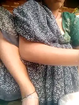 Amaya Bajwa online show from 10.07.25