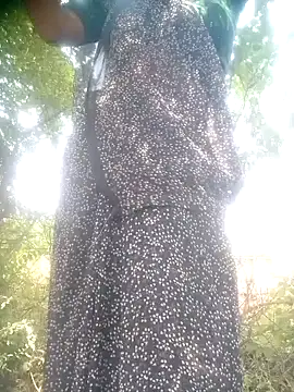 Amaya Bajwa online show from 10.18.25