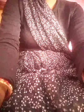 Amaya Bajwa online show from 12.23.25