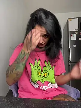 NNNoire online show from 12.01.25