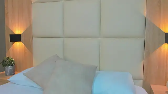 antonella cutie  online show from 11.04.25