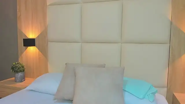 antonella cutie  online show from 11.07.25