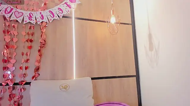 Snapshot of ashlyn_parker chatting on 02.05.26 ashlyn parker online show from 02.05.26