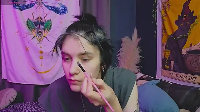 Snapshot of Hyeon_Jin chatting on 01.21.25 Hyeon Jin online show from 01.21.25