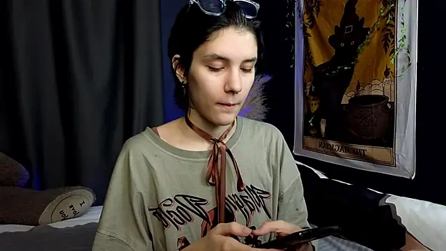 Snapshot of Hyeon_Jin chatting on 01.30.25 Hyeon Jin online show from 01.30.25