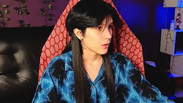 Snapshot of Hyeon_Jin chatting on 02.12.25 Hyeon Jin online show from 02.12.25