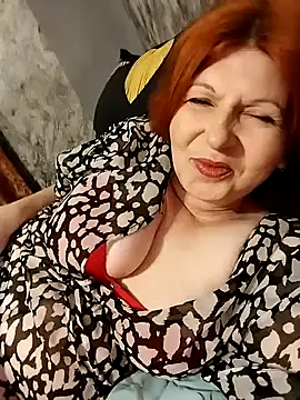 Snapshot of Angelina4531 chatting on 04.20.26 Angelina4531 online show from 04.20.26